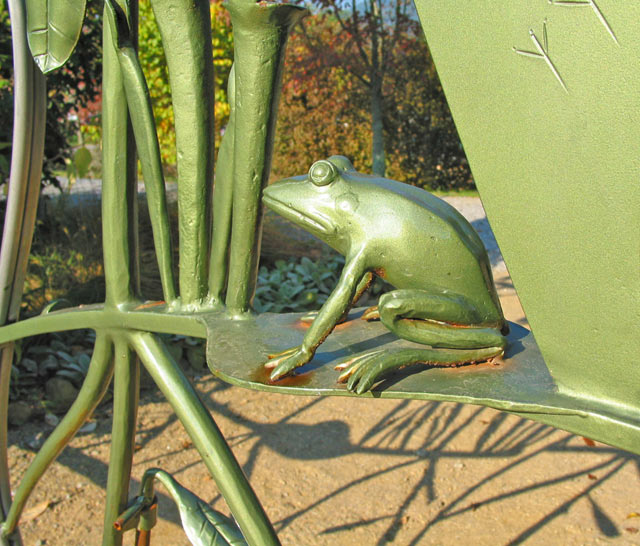 Cast Iron Frog
