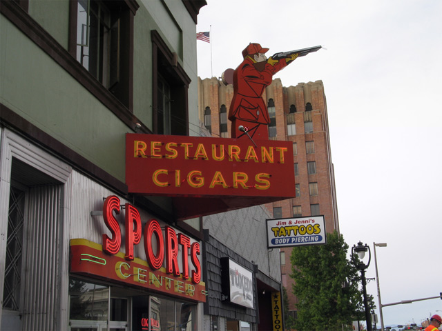 Hunter Sign